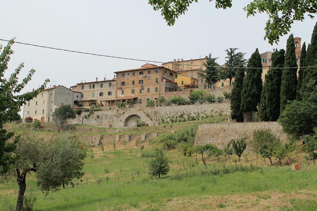 מונטורדי מריטימו Casa Vacanze In Borgo מראה חיצוני תמונה