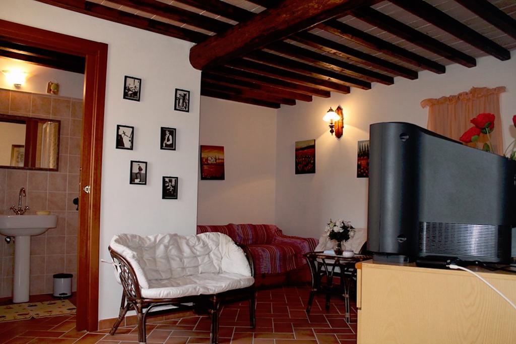 מונטורדי מריטימו Casa Vacanze In Borgo מראה חיצוני תמונה