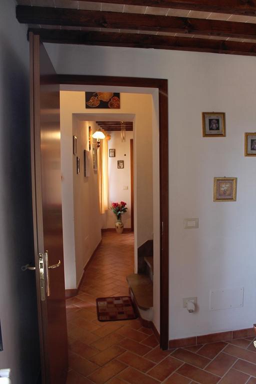 מונטורדי מריטימו Casa Vacanze In Borgo מראה חיצוני תמונה