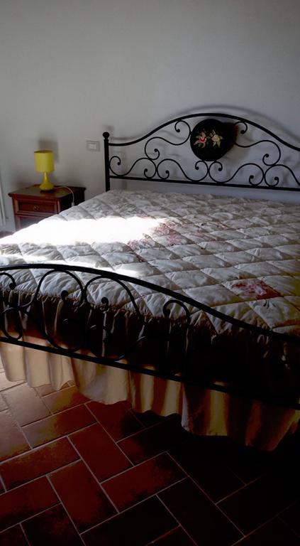 מונטורדי מריטימו Casa Vacanze In Borgo מראה חיצוני תמונה